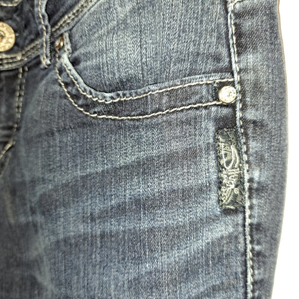 Silver Jeans Suki Straight W/Embroidered Pockets and Rhinestones Embellishments - Picture 9 of 12